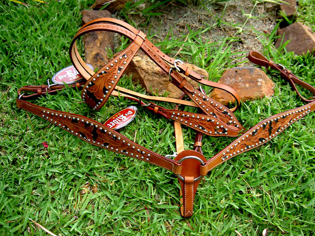 BRIDLE BREAST COLLAR WESTERN LEATHER HEADSTALL CARVED  