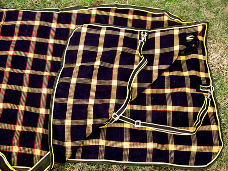 Horse Cotton Sheet Blanket Rug Summer Spring Black Yellow 5303 - Picture 3 of 5